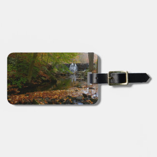 Etiqueta Para Maletas Cascada otoño y naturaleza de Creek Pennsylvania
