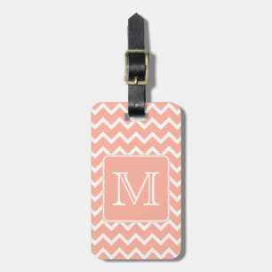 Etiqueta Para Maletas Chevron rosado y blanco coralino con el monograma