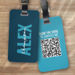Etiqueta Para Maletas Código QR de monograma azul personalizado<br><div class="desc">Vive tu equipaje con este diseño personalizado perfecto para los viajeros</div>