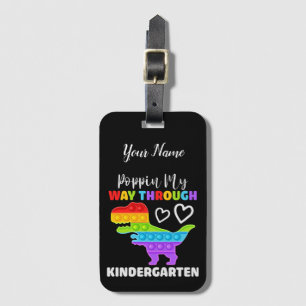 Etiqueta Para Maletas Dinosaur Poppin My way Through Kindergarten