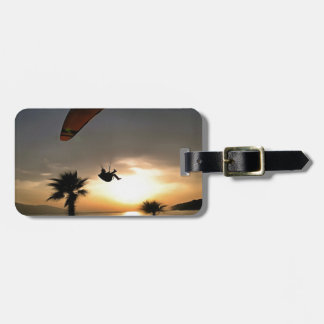 Etiqueta Para Maletas Dropzone At Dusk Adventure Paraglider Art