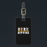 Etiqueta Para Maletas El gracioso humor de los amantes del gato lindo me<br><div class="desc">Pregúntame acerca de mi mercadería de gatitos para amante de gatos, mamá de gatos o papá de gatos, dama loca de gatos, dueña de más de un lindo gatito y gatitos. Guay y un impresionante diseño gráfico para los que aman a su peludo mascota y su cálido y difuso gatito....</div>