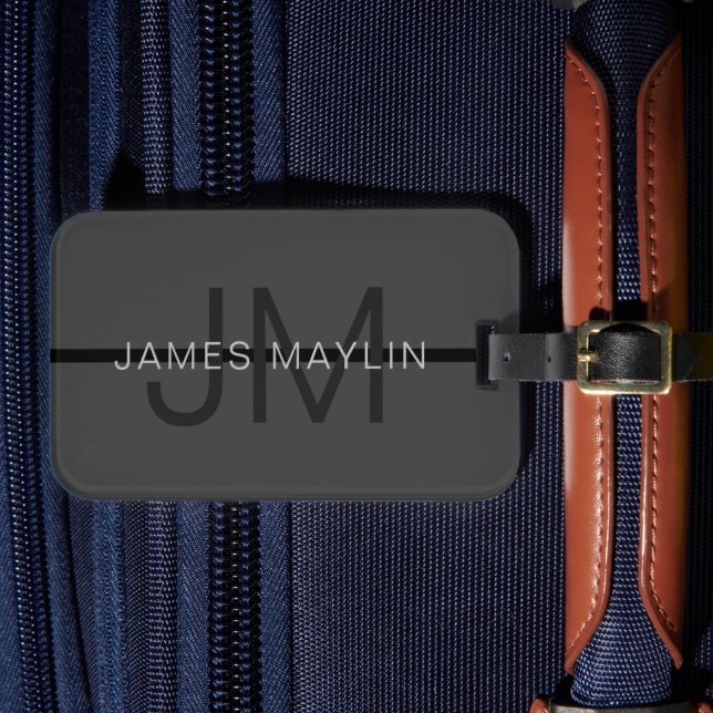 Etiqueta Para Maletas Elegante Masculina Nombre Gris Oscuro y Monograma (Anverso In Situ 4)