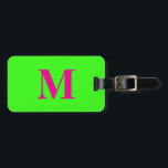Etiqueta Para Maletas Favor de regalo de nombre de monograma verde neón<br><div class="desc">Monogramado inicial y también detalles personales como nombre,  dirección,  número de teléfono y correo electrónico,  todo lo cual puedes editar. Diseñado con un bonito fondo de color verde neón sólido,  se puede cambiar el color si se desea. Idea de regalo de viaje para Guay.</div>