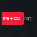 Etiqueta Para Maletas Funny Personalizado rojo brillante personalizado v<br><div class="desc">Añade tu código de aeropuerto residencial al lado del avión señalando "literalmente en cualquier lugar" para expresar exactamente cuánto te gusta viajar con una moderna y brillante atención roja que recibe la etiqueta del equipaje. Un tema de aventura divertida viaje escolar, vacaciones o etiqueta de identificación de graduación que también...</div>