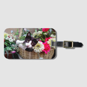 Etiqueta Para Maletas Gatito en una cesta