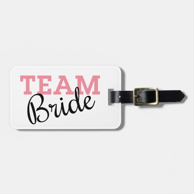 Etiqueta Para Maletas Guión rosado de Team Bride (Frente Horizontal)