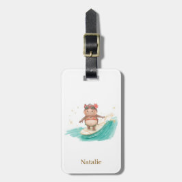 Etiqueta Para Maletas Hippo Surfista en Tabla de Surf