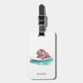 Etiqueta Para Maletas Hippo Surfista en Tabla de Surf