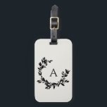 Etiqueta Para Maletas Hojas botánicas Crema Neutral Monograma inicial<br><div class="desc">Una corona de hojas y laureles dibujada a mano rodea su monograma o inicial. Haga clic en el botón personalizar para cambiar el color de fondo o para agregar más texto.</div>