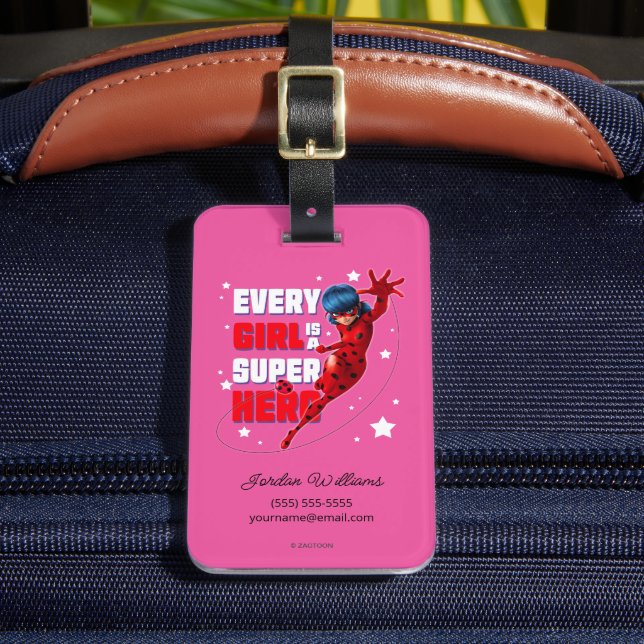 Etiqueta Para Maletas Ladybug Todo Chica es un Super Hero (Anverso In situ 2)
