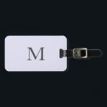 Etiqueta Para Maletas Lavender Morado Monograma Nombre inicial Regalo mo<br><div class="desc">Monogramado inicial y también detalles personales como nombre,  dirección,  número de teléfono y correo electrónico,  todo lo cual puedes editar. Diseñado con un bonito fondo de color púrpura. Puede cambiar de color como desee.</div>