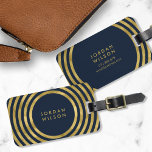 Etiqueta Para Maletas Líneas geométricas de Círculos de Oro Elegante Azu<br><div class="desc">Viaja con estilo con esta elegante etiqueta de equipaje que presenta un moderno patrón de líneas geométricas de color oro falso con un fondo azul oscuro. Personalice esta etiqueta con su información y para obtener más opciones, como cambiar el tipo de letra y su tamaño, haga clic en el botón...</div>