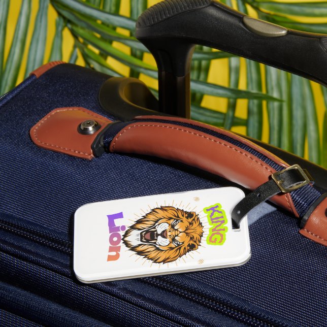 Etiqueta Para Maletas Majestic King Lion Crowned Portrait Design (Anverso In situ 3)