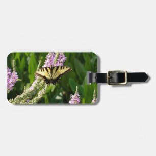 Etiqueta Para Maletas Mariposa de cola cruda sobre flores silvestres mor