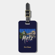 Metz Grand Est France en recuerdo vintage nocturno