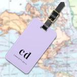Etiqueta Para Maletas Minimalista nombre de monograma de lavanda violeta<br><div class="desc">Fondo violeta de color lavanda. Personalice y agregue sus iniciales de monograma y nombre completo. Letras de color negro.</div>