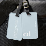 Etiqueta Para Maletas Monograma azul claro corto<br><div class="desc">Haz que el viaje sea elegante con estas etiquetas de equipaje personalizadas. Perfecto para cualquier viajero, estas etiquetas de equipaje personalizado le dan un toque único, haciendo que sea fácil ver su bolso. Estas etiquetas de equipaje lindas son ideales para los Navidades de ideas de regalo, ya sea para chicas...</div>
