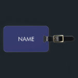 Etiqueta Para Maletas monograma de texto con nombre personalizado azul m<br><div class="desc">Moderno color azul marino minimalista nombre personalizado monograma elegante etiqueta de equipaje simple. Personalizable de texto blanco,  fondo liso azul marino. Color de fondo modificable.</div>