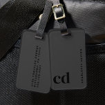 Etiqueta Para Maletas Monograma negro<br><div class="desc">La etiqueta moderna para el equipaje profesional en monograma negro es la etiqueta de equipaje Personalizado perfecta diseñada para el profesional de hoy. Estas etiquetas de equipaje personalizadas hacen regalos de cumpleaños para el novio y regalos únicos para los hombres. También son ideales como regalos de Navidad para novio y...</div>
