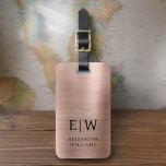 Etiqueta Para Maletas Monograma Rosa Oro Rosado Cepillado Metálico Elega<br><div class="desc">Presentamos nuestra etiqueta Monogram Brushed Metallic Elegant Lumalets: eleve tu experiencia de viaje con este sofisticado accesorio. Esta etiqueta de equipaje, elaborada a partir de material metálico cepillado, desprende elegancia y estilo. El diseño del monograma le aporta un toque personalizado, facilitando la identificación de su equipaje y añadiendo un toque...</div>