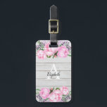 Etiqueta Para Maletas Monograma rosado rústico del Peony el |<br><div class="desc">Esta etiqueta del equipaje ofrece un diseño rústico del país. El fondo es una madera blanca del shiplap acentuada con los peonies rosados hermosos. El centro ofrece un monograma de encargo blanco y una caligrafía de moda para su nombre. La parte posterior es púrpura sólida con el texto de encargo...</div>