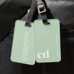 Etiqueta Para Maletas Monograma verde lindo<br><div class="desc">Elegante y práctico, esta etiqueta personalizada de equipaje de monograma verde simple hace una adición cuidadosa a las ideas de regalo de sus navidades. Perfecto para viajeros, es ideal para navidades regalos de ideas para chicas adolescentes y navidades regalos de ideas para mujeres. Personalizar con iniciales para un toque único...</div>