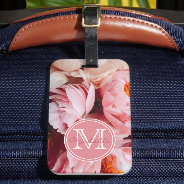 Etiqueta Para Maletas Monogramación de peoneses elegantes rosados y melo (Anverso In situ 2)
