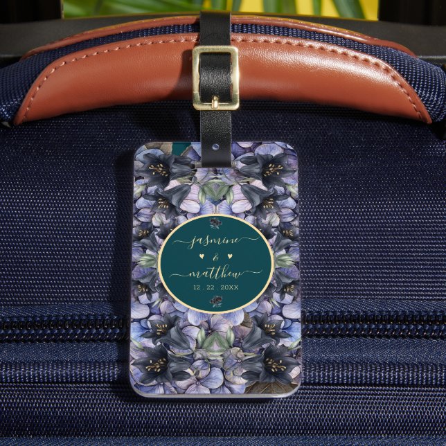 Etiqueta Para Maletas Moody Black Floral Classic Couple Names Wedding (Anverso In situ 2)