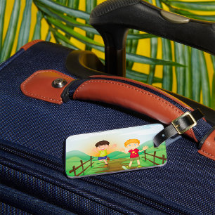 Etiqueta Para Maletas Niños felices jugando afuera