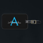 Etiqueta Para Maletas Nombra de monograma de guión azul negro<br><div class="desc">Monograma negro y azul Añade tu propio nombre Script etiqueta de bolsa para el equipaje La etiqueta de la bolsa hace el dulce perfecto de 16 cumpleaños,  boda,  ducha de novia,  ducha de bebé o regalo de la fiesta de soltera para alguien decorando su habitación con estilo.</div>