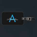 Etiqueta Para Maletas Nombra de monograma de guión azul negro<br><div class="desc">Monograma negro y azul Añade tu propio nombre Script etiqueta de bolsa para el equipaje La etiqueta de la bolsa hace el dulce perfecto de 16 cumpleaños,  boda,  ducha de novia,  ducha de bebé o regalo de la fiesta de soltera para alguien decorando su habitación con estilo.</div>