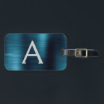 Etiqueta Para Maletas Nombre de monograma Metalizado cepillado azul e in<br><div class="desc">Moderno y elegante Monograma de Relieve metalizado Metalizado cepillado metálico y etiqueta inicial de equipaje de viaje. Esta etiqueta de bolso es perfecta para volver a la escuela,  trabajar o viajar.</div>