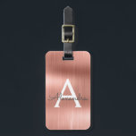 Etiqueta Para Maletas Nombre de monograma Metalizado cepillado de oro Ro<br><div class="desc">Rosa Oro } Rubor Rosado Cepillado Relieve metalizado Metalizado Nombre Monograma y Etiqueta de equipaje inicial. Esta etiqueta de bolso es perfecta para volver a la escuela,  trabajar o viajar.</div>