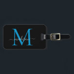 Etiqueta Para Maletas Nombre del guión del monograma azul del océano neg<br><div class="desc">Elegante Moderno Estilo Negro Brillante Océano Azul Monograma Script Nombre Etiqueta De Bolsa Elegante</div>