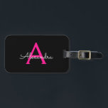 Etiqueta Para Maletas Nombre del Monograma de Giro del Guión Negro Calie<br><div class="desc">Monograma negro y rosado caliente Añadir su propio nombre Script Etiqueta de bolsa para el equipaje La etiqueta de la bolsa hace el dulce perfecto de 16 años,  boda,  ducha de novia,  ducha de bebé o regalo de soltera para alguien decorando su habitación con estilo.</div>