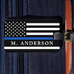 Etiqueta Para Maletas Oficial de Policía Personalizado Línea Azul Delgad<br><div class="desc">Etiqueta delgada del equipaje de la línea azul - Bandera estadounidense con colores de bandera de la policía, diseño azul negro moderno . Personaliza con el nombre del oficial de policía o el apellido. Esta etiqueta personalizada para el equipaje de los oficiales de policía es perfecta para la policía y...</div>