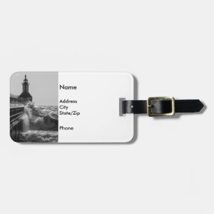 Etiqueta Para Maletas Ondas Fiervas En La Escala De Grayscale De St Jose