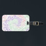 Etiqueta Para Maletas Pastel Espiral Shibori Floral Tye Hippie Retro<br><div class="desc">Color del arcoiris del diseño de patrones de tintes de corbata pastel. Patrón de diseño de espiral hippie azul,  púrpura y rosa shibori patrón de diseño maleta. Patrón de tintes estéticos corean estéticos modernos en lila rosa pastel y color verde. Decoración estilo tinte shiburi.</div>