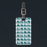 Etiqueta Para Maletas Patrón de elefantes azules curados PERSONALIZADO<br><div class="desc">Prepárate para tus vacaciones con esta alegre etiqueta de equipaje - puedes añadir tus datos de contacto al otro lado o seleccionar un diseño de un solo lado. Diseño dibujado a mano por mí para ti! Cambie el color o el tipo de letra de la letra como desee. Revisa mi...</div>