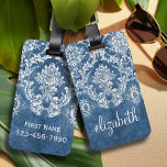 Etiqueta Para Maletas Patrón y nombre de damasco azul de zafiro<br><div class="desc">Un patrón vintage con un diseño de pizarra y encaje. Eche un vistazo a las flores y hojas.Un diseño moderno con colores y elegancia en tonos de joyas. Los elementos son más fáciles de personalizar cuando se reemplazan primero todo el texto y las fotos. Si su arte todavía necesita ser...</div>