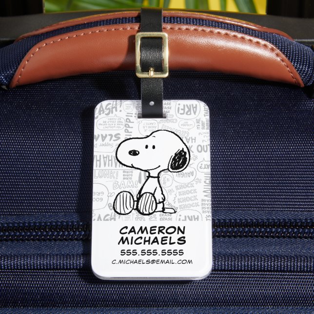 Etiqueta Para Maletas PEANUTS | Snoopy on Black White Comics (Anverso In situ 2)