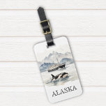 Etiqueta Para Maletas Personalizado de acuarela Orca Cruise Alaska<br><div class="desc">Este diseño puede ser personalizado en el área proporcionada cambiando la foto y/o el texto. O puede personalizarse haciendo clic en Personalizar esta plantilla y, a continuación, eligiendo la opción de hacer clic en el personalizar y eliminando o cambiando el color del fondo, agregando texto, cambiando el color o estilo...</div>