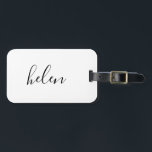 Etiqueta Para Maletas Personalizado de nombres de script regalo personal<br><div class="desc">Esta etiqueta de equipaje personalizada es sencilla,  moderna y elegante. El texto y el color del texto son totalmente personalizables. Perfecto como regalo de dama de honor,  regalo de boda,  cumpleaños o graduación. Parte de una colección de Parcel Studios.</div>