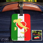 Etiqueta Para Maletas Personalizado Oro Italia Mapa Bandera italiana<br><div class="desc">Muestra tu amor por Italia con nuestra impresionante etiqueta de equipaje Mapa italiano de oro, que resume la esencia de este hermoso país con un diseño de bandera italiana. Diseñado con pericia por Mylini Design, conocido por su atención a los detalles y la artesanía superior. Esta etiqueta de equipaje no...</div>