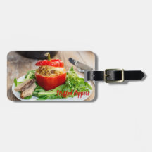 Pimientos rellenos al horno con salsa de carne y q