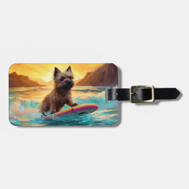 Etiqueta Para Maletas Pintura de Cairn Terrier Beach Surfing (Frente Horizontal)