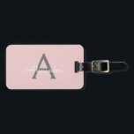 Etiqueta Para Maletas Rubor Gris Rosa Girly Script Monograma moderno<br><div class="desc">Monograma Rubor rosa y gris Añade tu propio nombre Script etiqueta de bolsa para el equipaje La etiqueta de la bolsa hace el dulce perfecto de 16 años,  boda,  ducha de novia,  ducha de bebé o regalo de soltera para alguien que decora su habitación con estilo.</div>