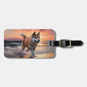 Etiqueta Para Maletas Sandy Paws Akita Dog en Beach Sunset
