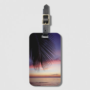 Etiqueta Para Maletas Silueta tropical de la palmera de la playa púrpura